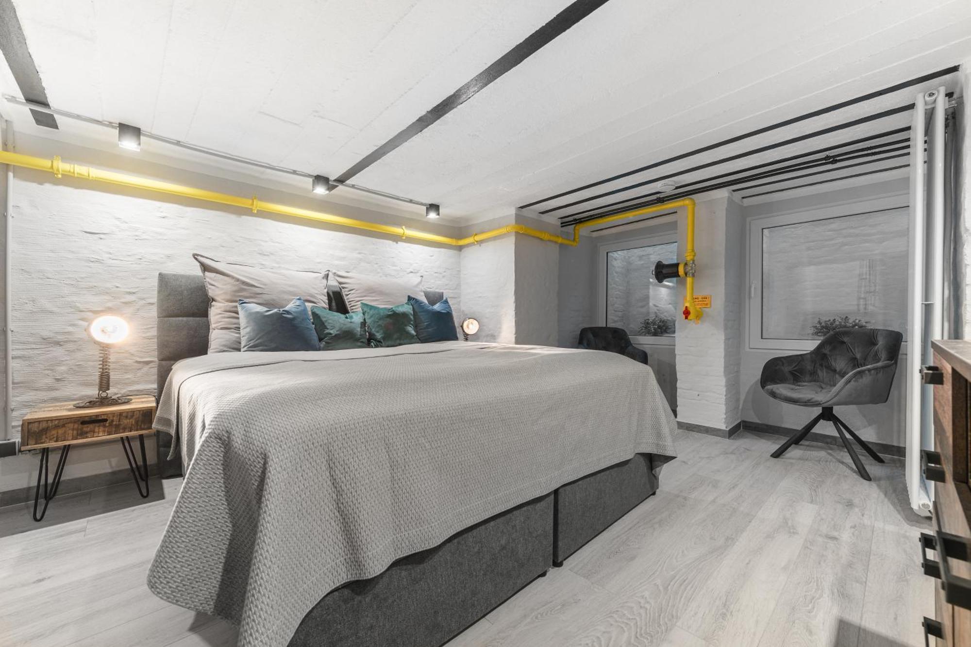 Apartment The Mierendorf Vh Links 2room App Up To 4 People Berlin